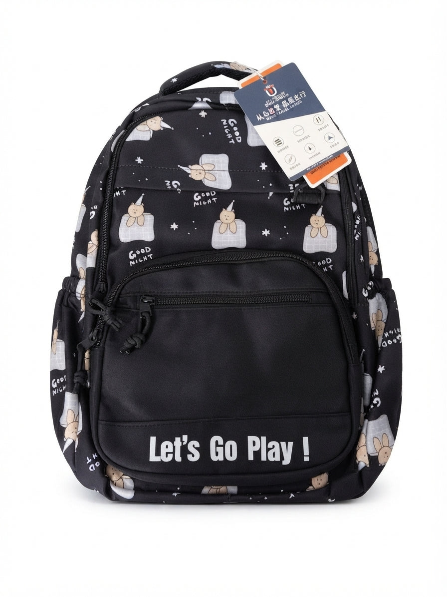 Mochila color negro con estampado