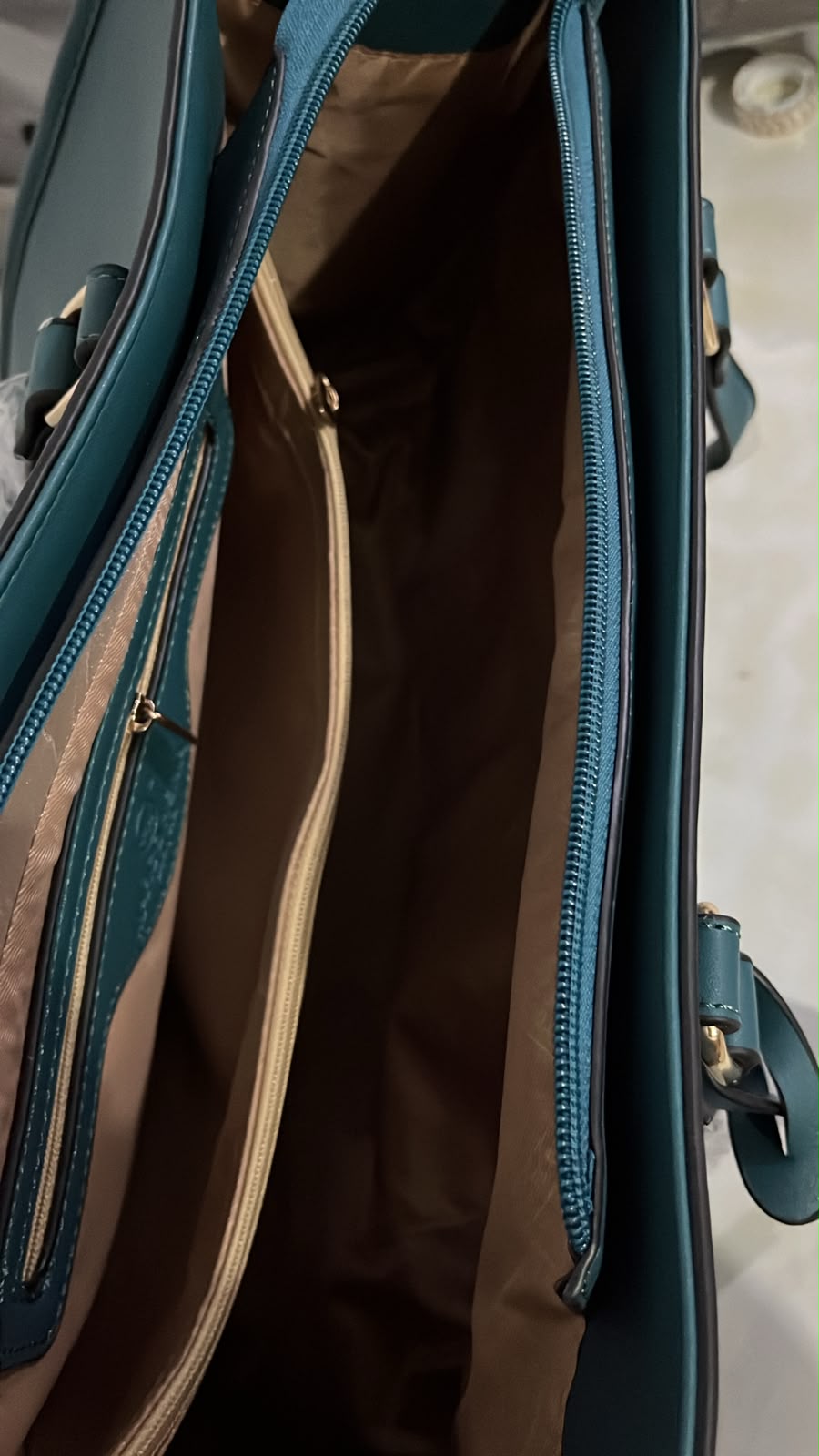 Cartera estructurada Porta laptop Marco Xenia 54